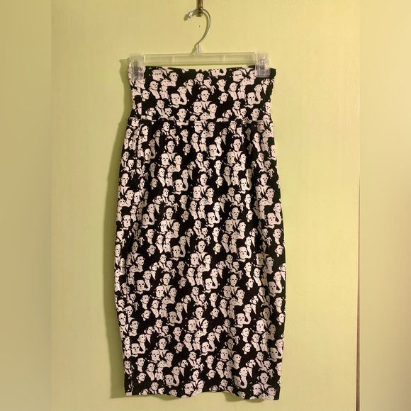 ESPRIT SPORT Dresses & Skirts - Vintage Woman’s Esprit Sport Medium Black & White 3D glasses skirt